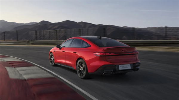 全新上汽奥迪A5L Sportback正式上市，限时臻享价25.99万元起
