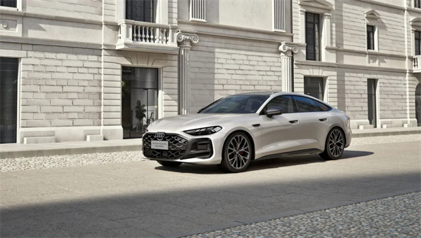 全新上汽奥迪A5L Sportback正式上市，限时臻享价25.99万元起